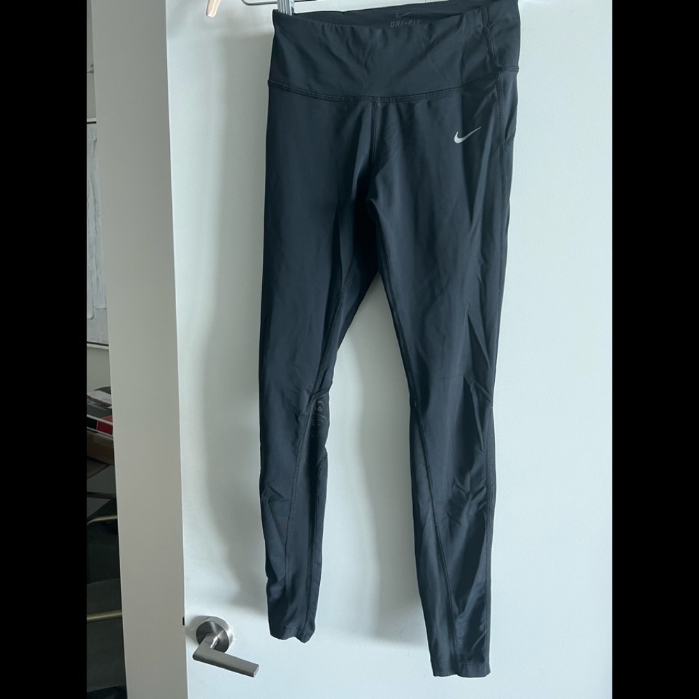 Nike leggings
